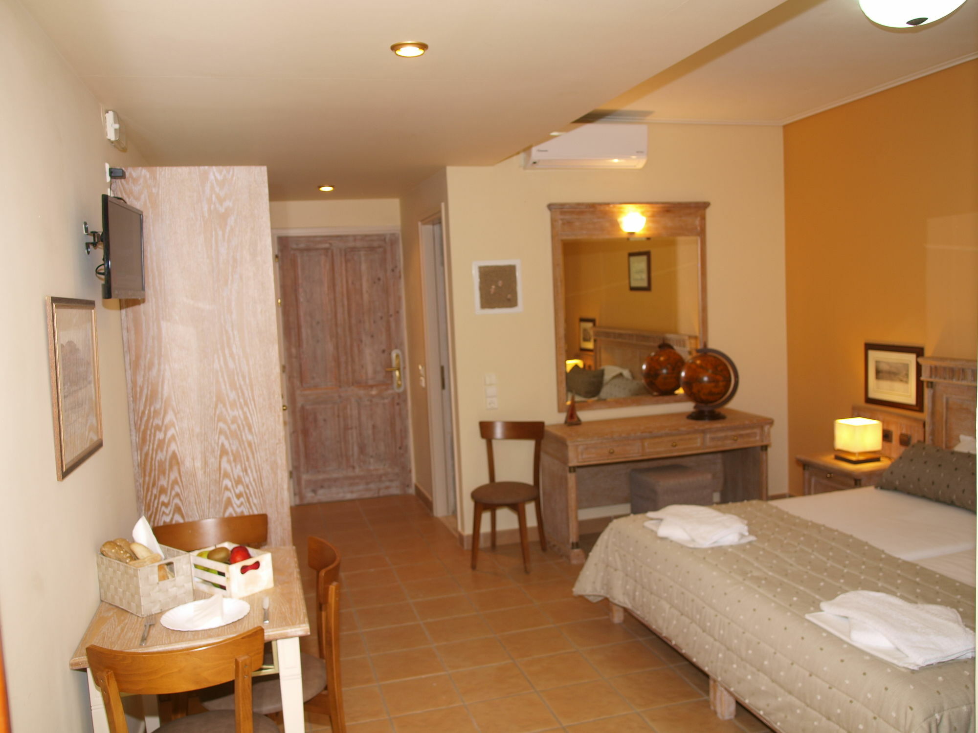Mylos Hotel Apartments (Adults Only) ปลาเตเนียส ภายนอก รูปภาพ